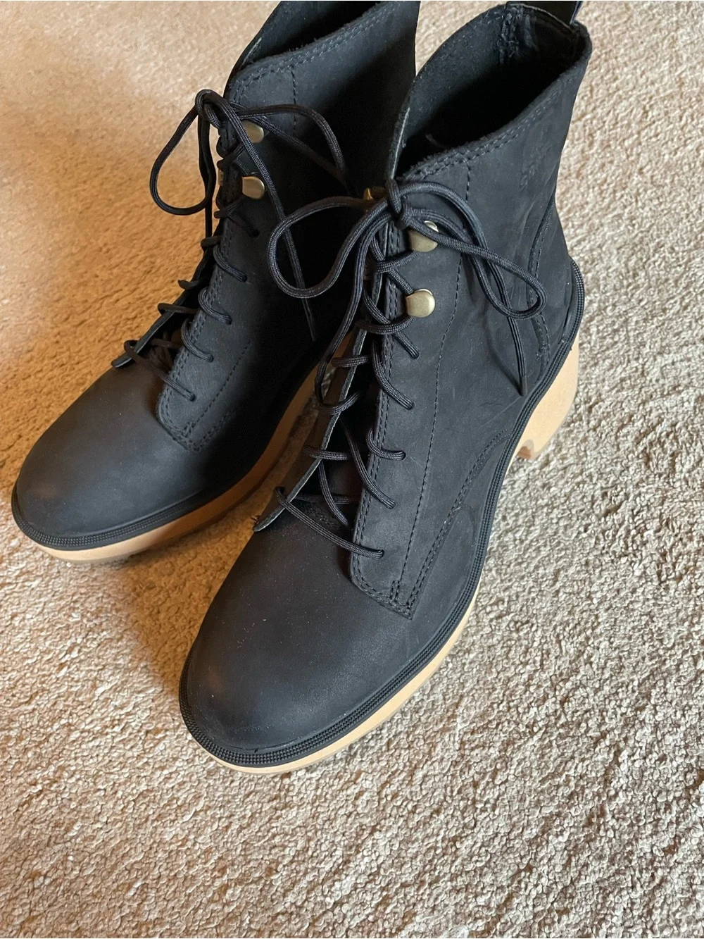 Sorel Black Leather Lace-Up Ankle Boots with Tan Lug Heel